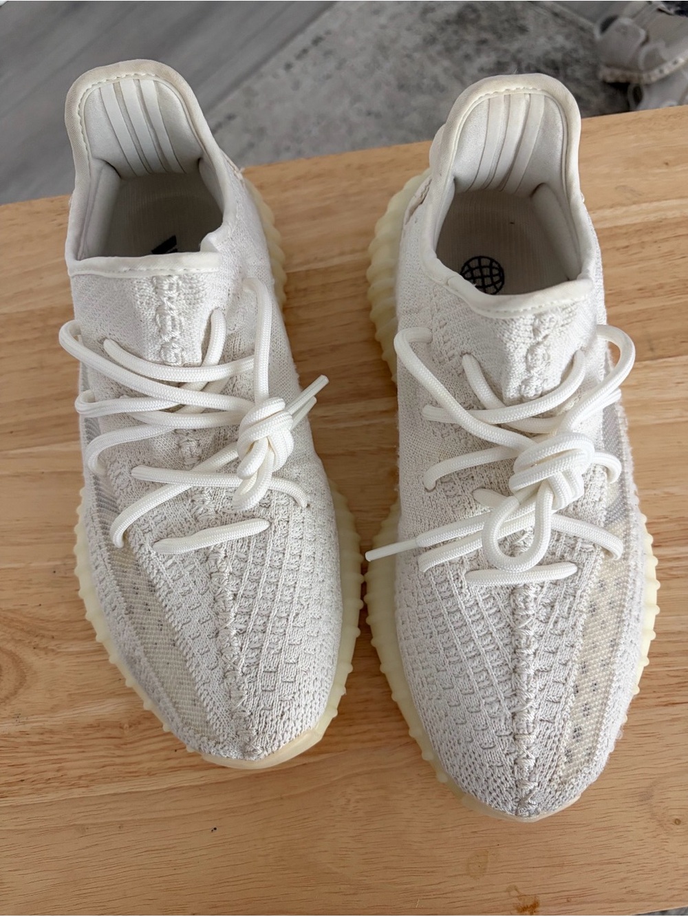 Men’s Yeezy Boost 350 V2